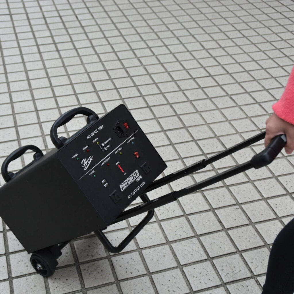 AC行動電源1500W、